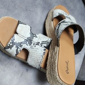 Cupid Faux Snake Espadrill Platform
